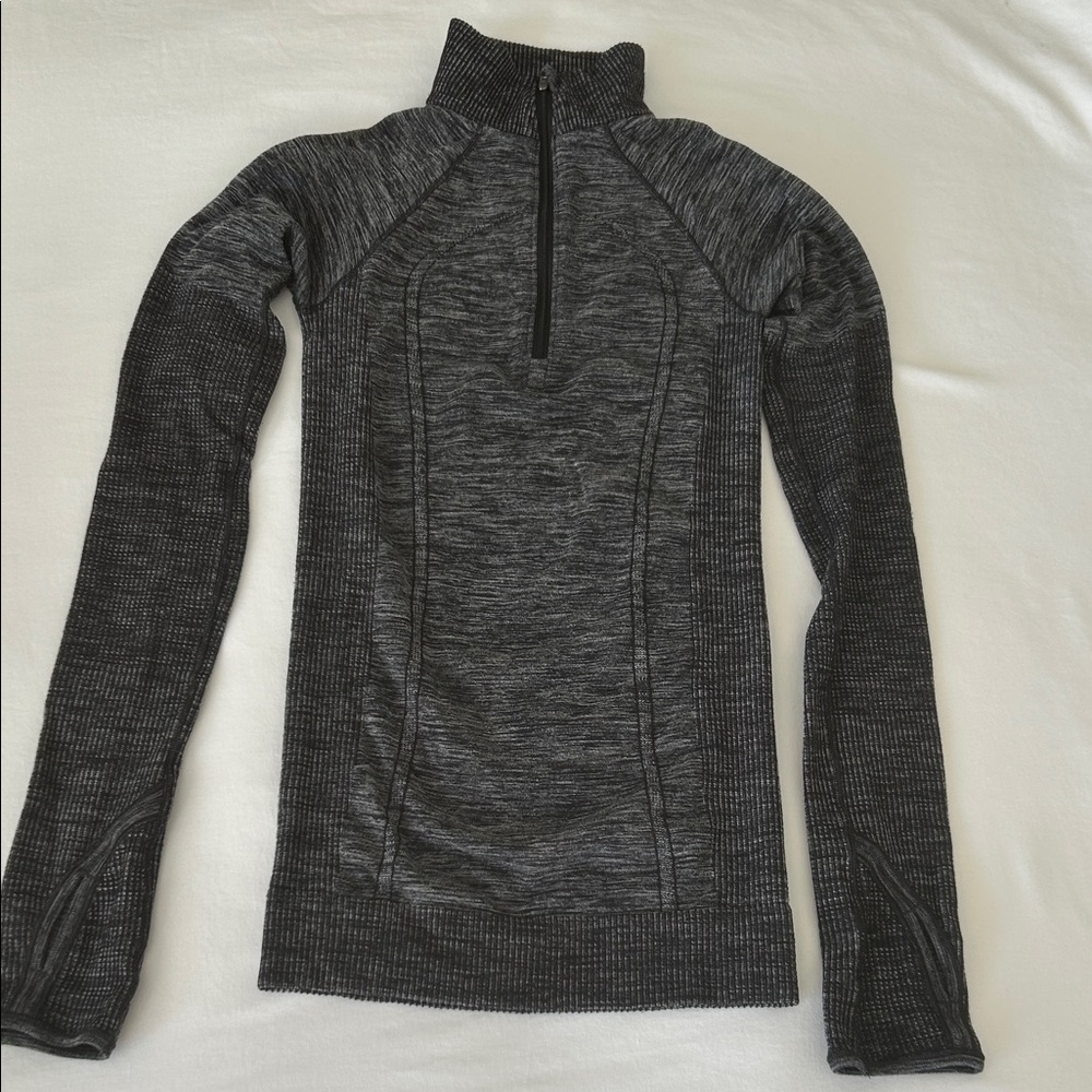 lululemon athletica Gray Long Sleeve Top